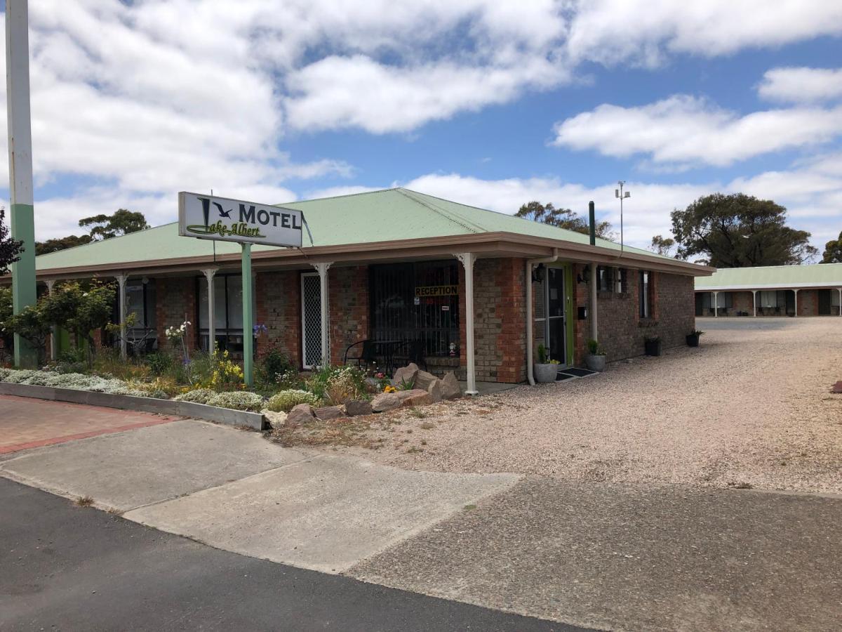 Lake Albert Motel Meningie Extérieur photo